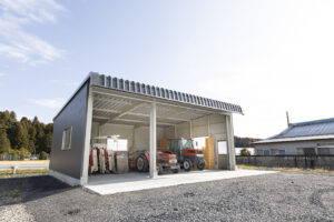 間口8.9m　奥行7.2m　軒高3.5m　19.3坪